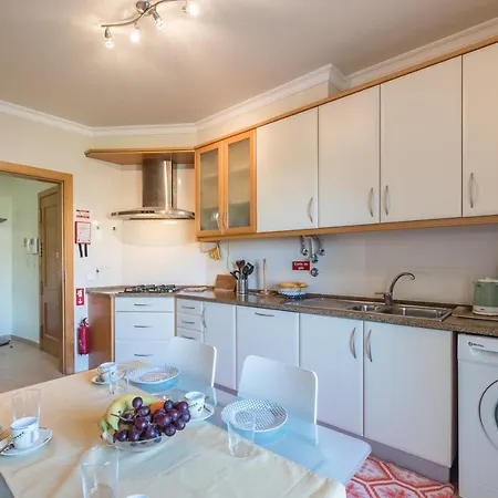 Amazing With Pool And Sea View! Appartement Luz
